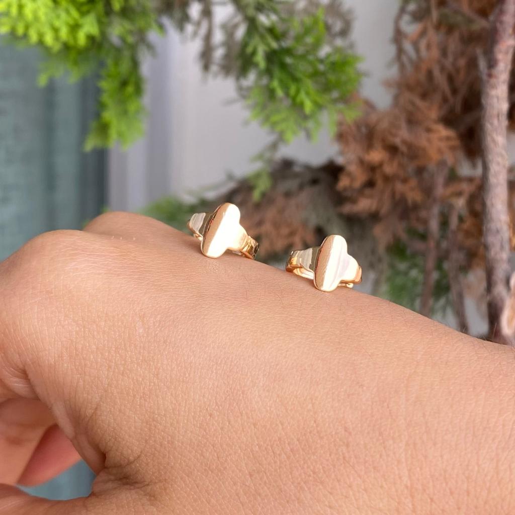 803cce6b-2145-4519-8189-8df4392d9751