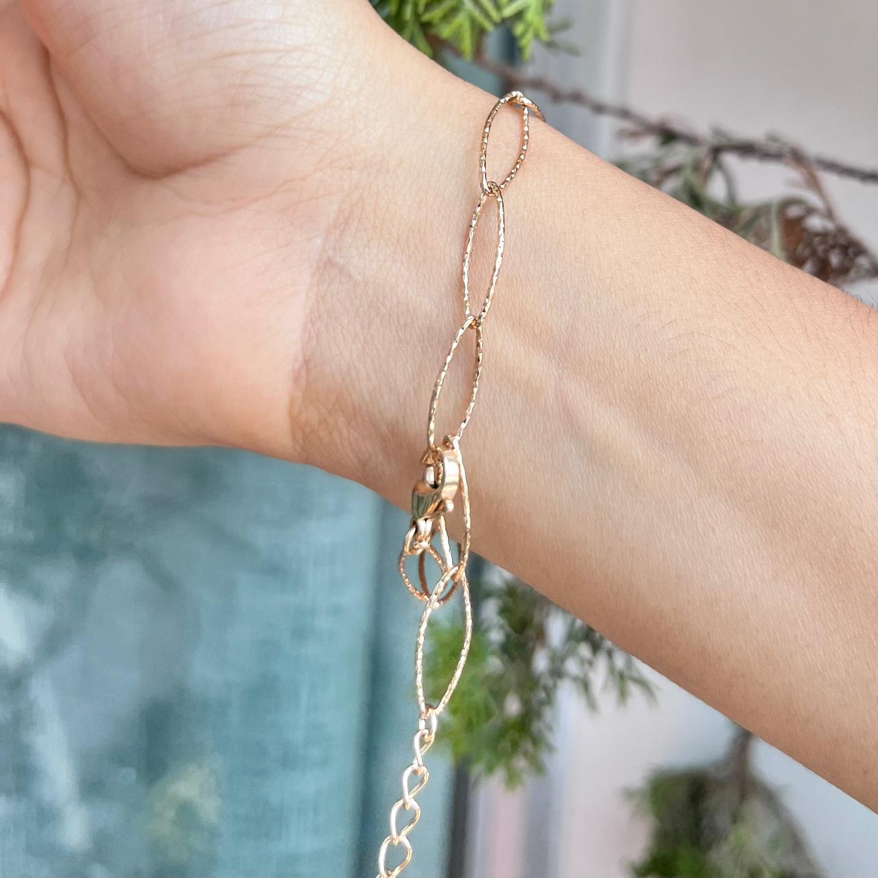 63905132-57ec-4e1e-b13c-f12cd7d4aa35